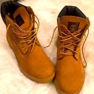 😎😎😎 NEW! TIMBERLANDS